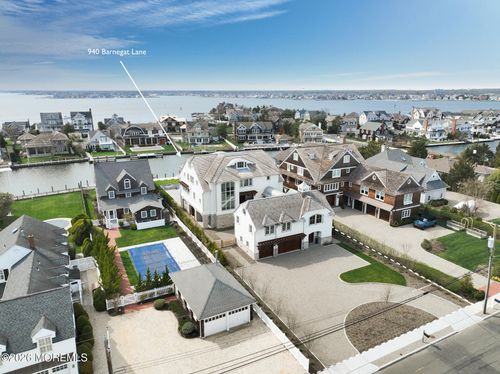 940 Barnegat Ln, Mantoloking, NJ, 08738-1710 | Card Image