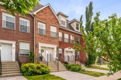 25-35 Springborough Boulevard Sw, Calgary, AB, T3H5V7 | Card Image
