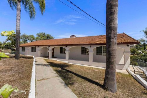 3480 Sunset Dr, Fallbrook, CA, 92028 | Card Image