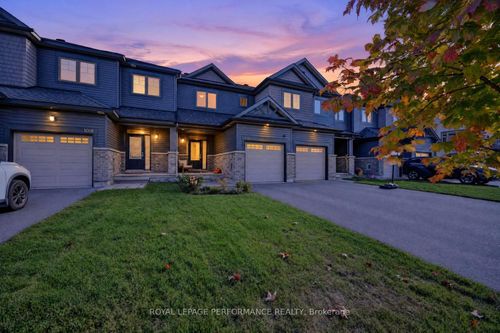 1016 Kijik Cres, Gloucester, ON, K1X0G9 | Card Image