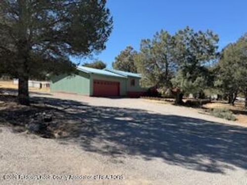 137 Wood Ln, Ruidoso Downs, NM, 88346-5005 | Card Image