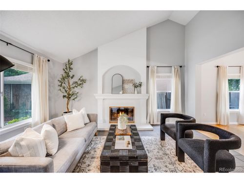 3889 S Fraser St, Aurora, CO, 80014-4095 | Card Image