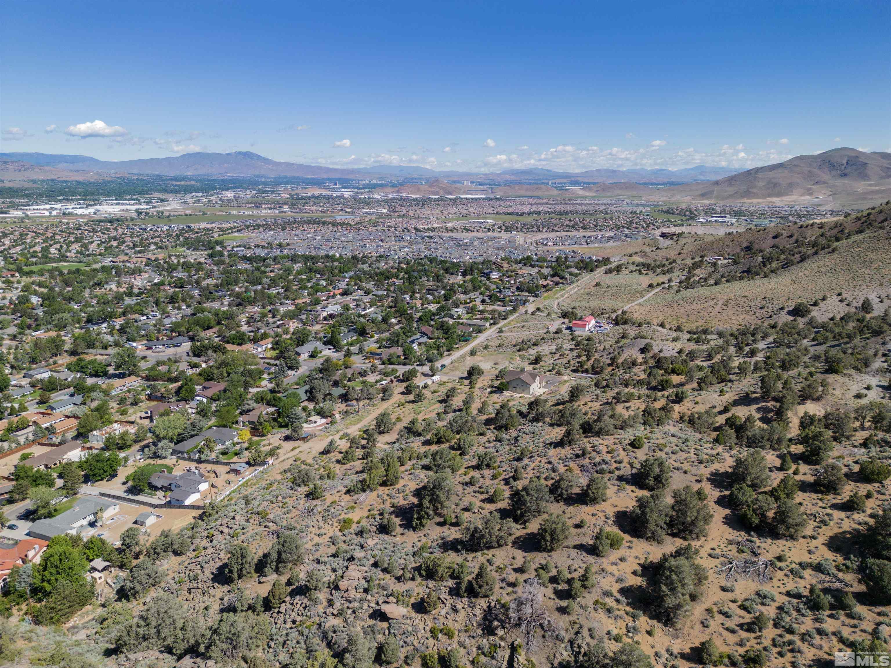 Land in Reno 3