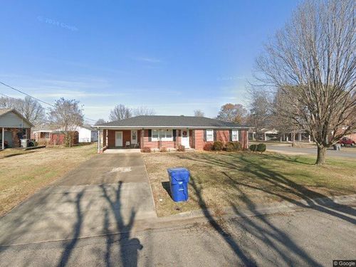 203 Macedonia St, Mayfield, KY, 42066-3506 | Card Image