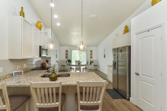 359 Mae Cato Dr, House other with 4 bedrooms, 2 bathrooms and null parking in MIDWAY FL | Image 9