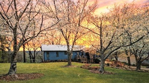 9 Downing St Se, Rome, GA, 30161-8002 | Card Image