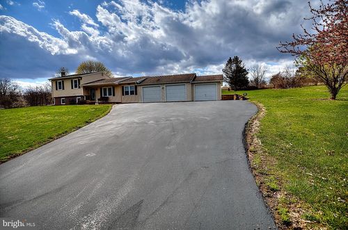 26 Deer Rd, CATAWISSA, PA, 17820-7835 | Card Image