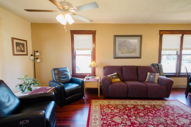 599 S Ada St, House other with 2 bedrooms, 1 bathrooms and 3 parking in Glenns Ferry ID | Image 7