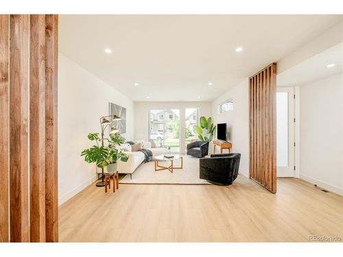 1-2162 S Grant St, Denver, CO, 80210-4426 | Card Image