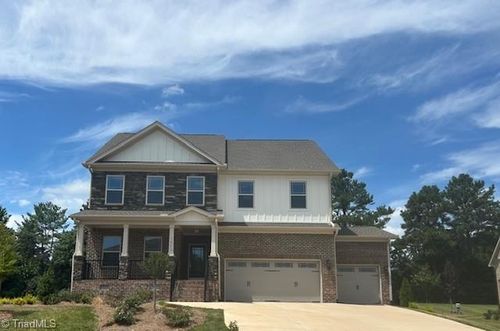 50-7892 Maple Pond Dr, Oak Ridge, NC, 27310-8003 | Card Image