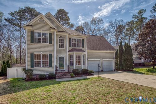 6303 St Johns Wood, Williamsburg, VA, 23188-5703 | Card Image