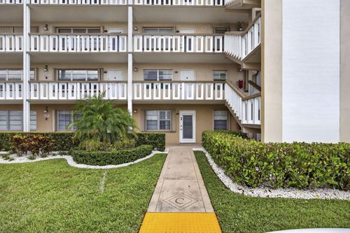456 Southampton C, West Palm Beach, FL, 33417-7820 | Card Image