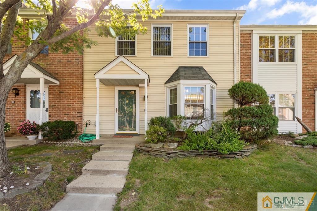 195 195 Applegate Lane, Sold in East Brunswick Zoocasa