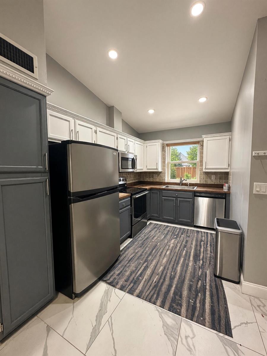 Residential Lease in Boca Raton 5