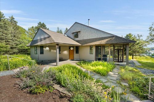 183 Davis Farm Road, Deer Isle, ME, 04627 | Card Image