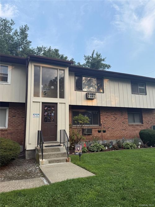 5h-508 Parr Meadow Dr, Newburgh, NY, 12550-1191 | Card Image