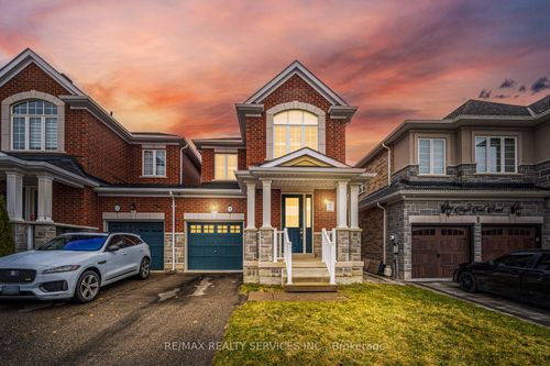 9 Maple Trail Road, Caledon, ON, L7C3Z3 | Card Image