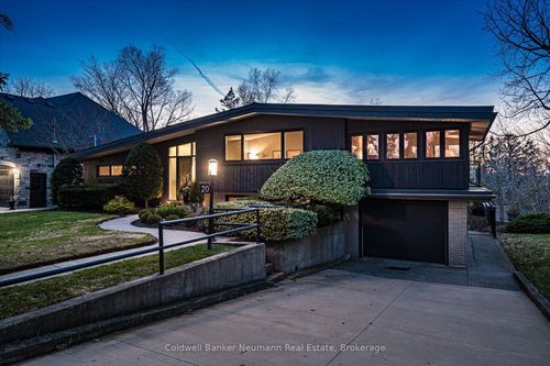 20 Harcourt Dr, Guelph, ON, N1G1J6 | Card Image