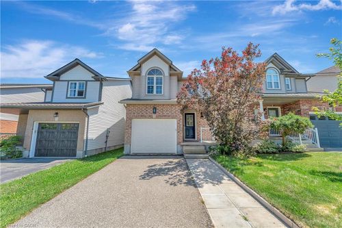479 Trembling Aspen Ave, Waterloo, ON, N2V2T4 | Card Image