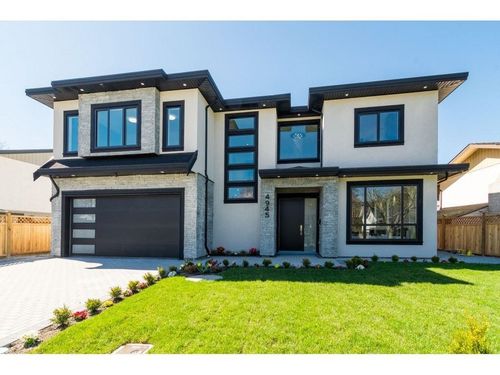 4945 205a St, Langley, BC, V3A2A8 | Card Image