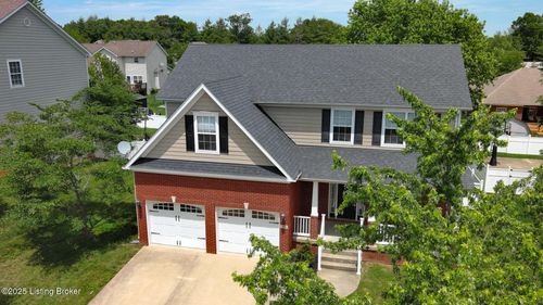 210 Sonoma Vly, Vine Grove, KY, 40175-8404 | Card Image