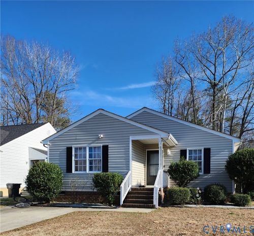 1800 New Lincoln Cir, Hopewell, VA, 23860-7217 | Card Image