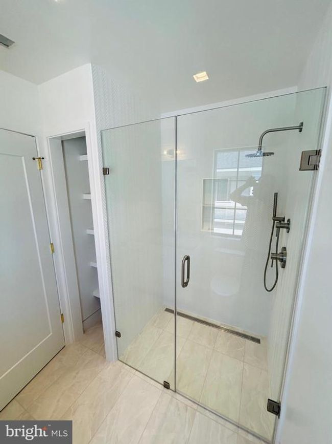 3419 Cummings Ln, House other with 5 bedrooms, 7 bathrooms and null parking in CHEVY CHASE MD | Image 45