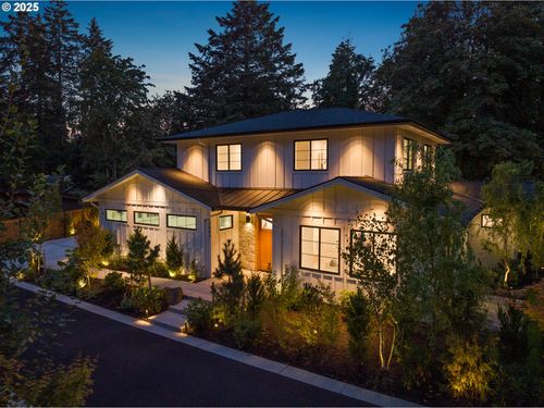 3884 Lake Grove Ave, Lake Oswego, OR, 97035-4414 | Card Image