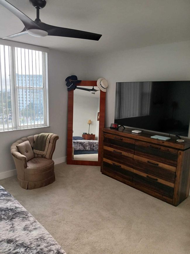 APT-715 - 4001 Hillcrest Dr, Condo with 1 bedrooms, 2 bathrooms and null parking in Hollywood FL | Image 13