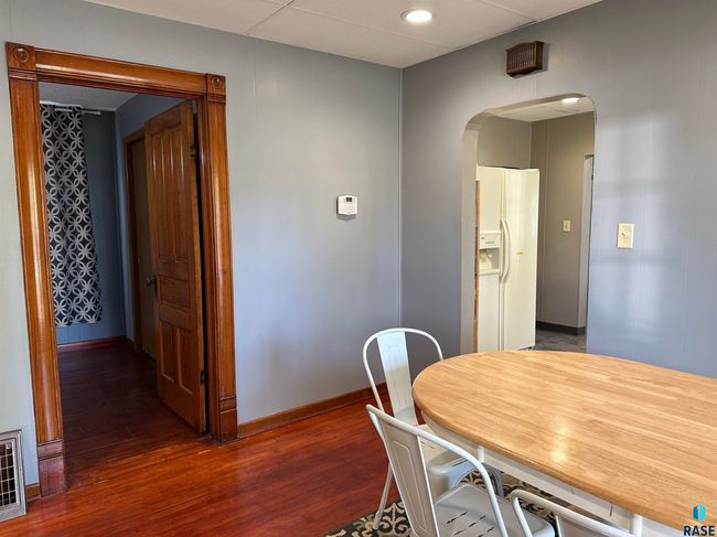 110 N Pearl St, House other with 3 bedrooms, 1 bathrooms and null parking in Menno SD | Image 25