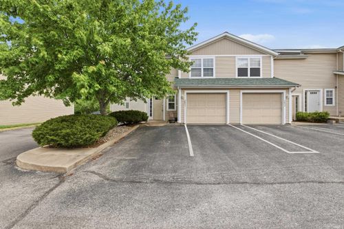 2851 S Walnut Street Pike, Bloomington, IN, 47401-8402 | Card Image