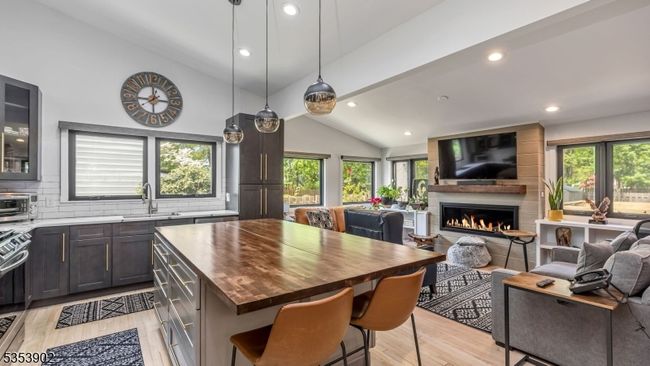 412 Parkside Rd, House other with 2 bedrooms, 3 bathrooms and null parking in Plainfield NJ | Image 8