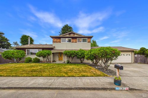 6262 Lee Ann Dr, Eureka, CA, 95503-6625 | Card Image