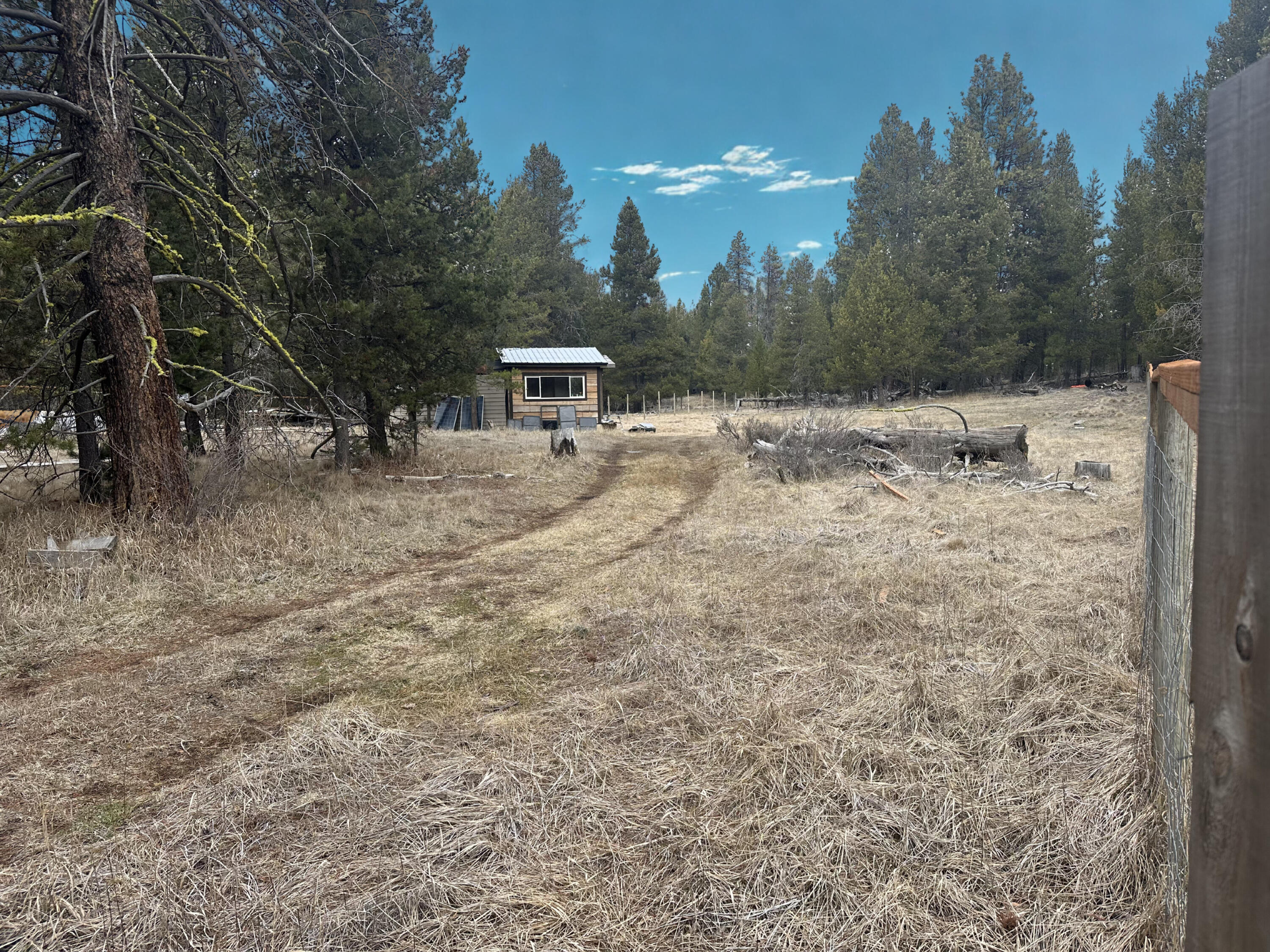 Land in La Pine 5