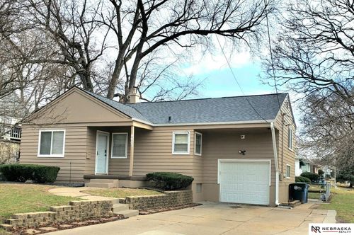 4657 Martha St, Omaha, NE, 68106-3336 | Card Image
