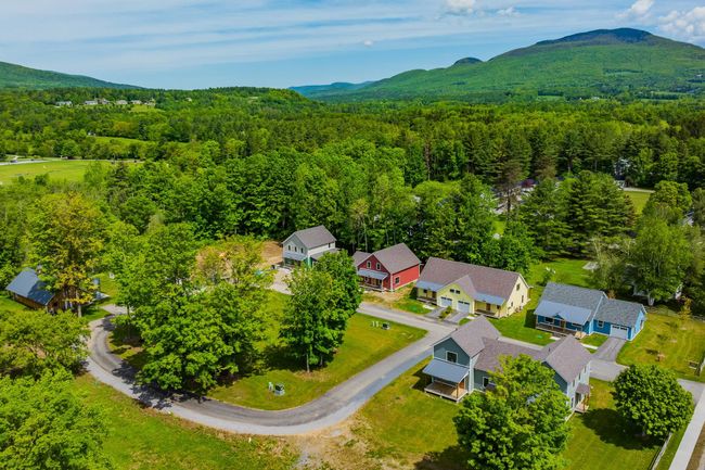 38 Jamesons Flts, Condo with 3 bedrooms, 3 bathrooms and null parking in Manchestr Ctr VT | Image 43