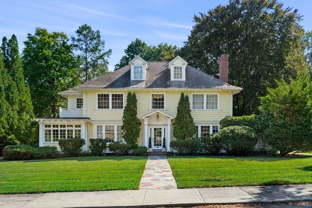 Westland Ter, Haverhill, MA 01830
