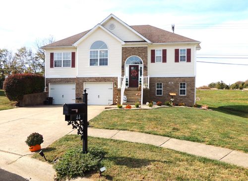44 Northcountry Dr, Shelbyville, KY, 40065-8065 | Card Image
