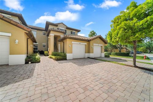 8079 Nw 127th Ln, Parkland, FL, 33076-4914 | Card Image