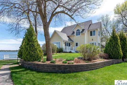 3710 Sioux Ln, Madison Lake, MN, 56063-9528 | Card Image