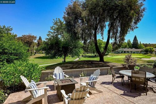 574 Silver Lake Dr, Danville, CA, 94526-6226 | Card Image