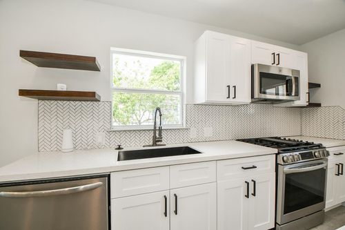 4507 Kingsbury St, Houston, TX, 77021-3327 | Card Image