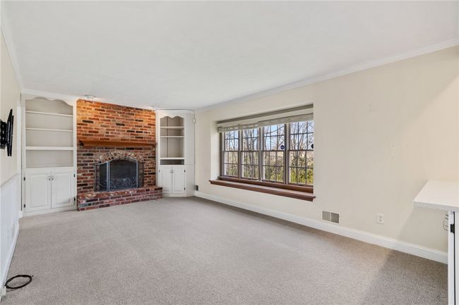 816 Sean Ct, House other with 3 bedrooms, 3 bathrooms and 2 parking in Jefferson Hills PA | Image 11