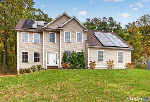 79 High Ledge Cir, Manchester, CT, 06040-6871 | Card Image