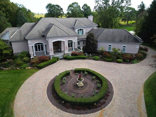 1777 Encore Ln, Ann Arbor, MI, 48103-9247 | Card Image