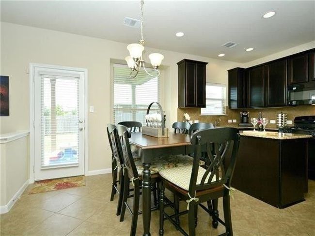 1216 April Meadows Loop, House other with 3 bedrooms, 3 bathrooms and 4 parking in Georgetown TX | Image 4