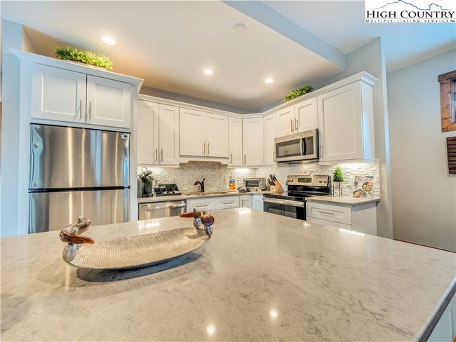 5 - 62 Eagle Cottage Ln, Townhouse with 1 bedrooms, 2 bathrooms and null parking in Banner Elk NC | Image 8