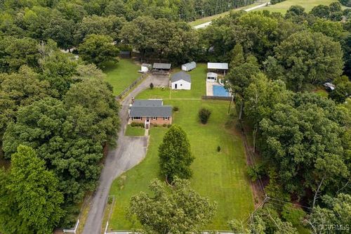 19011 Matoaca Rd, South Chesterfield, VA, 23803-1437 | Card Image