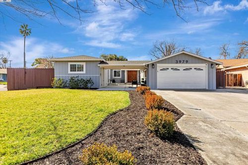 3979 Beechwood Ct, Concord, CA, 94519-1257 | Card Image