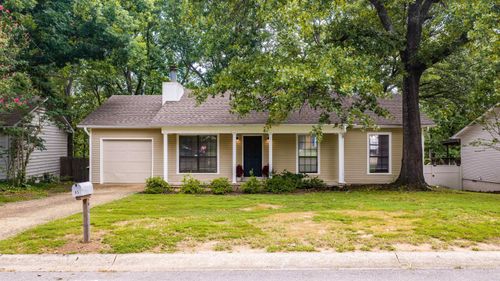65 Point West Cir, Little Rock, AR, 72211-3368 | Card Image